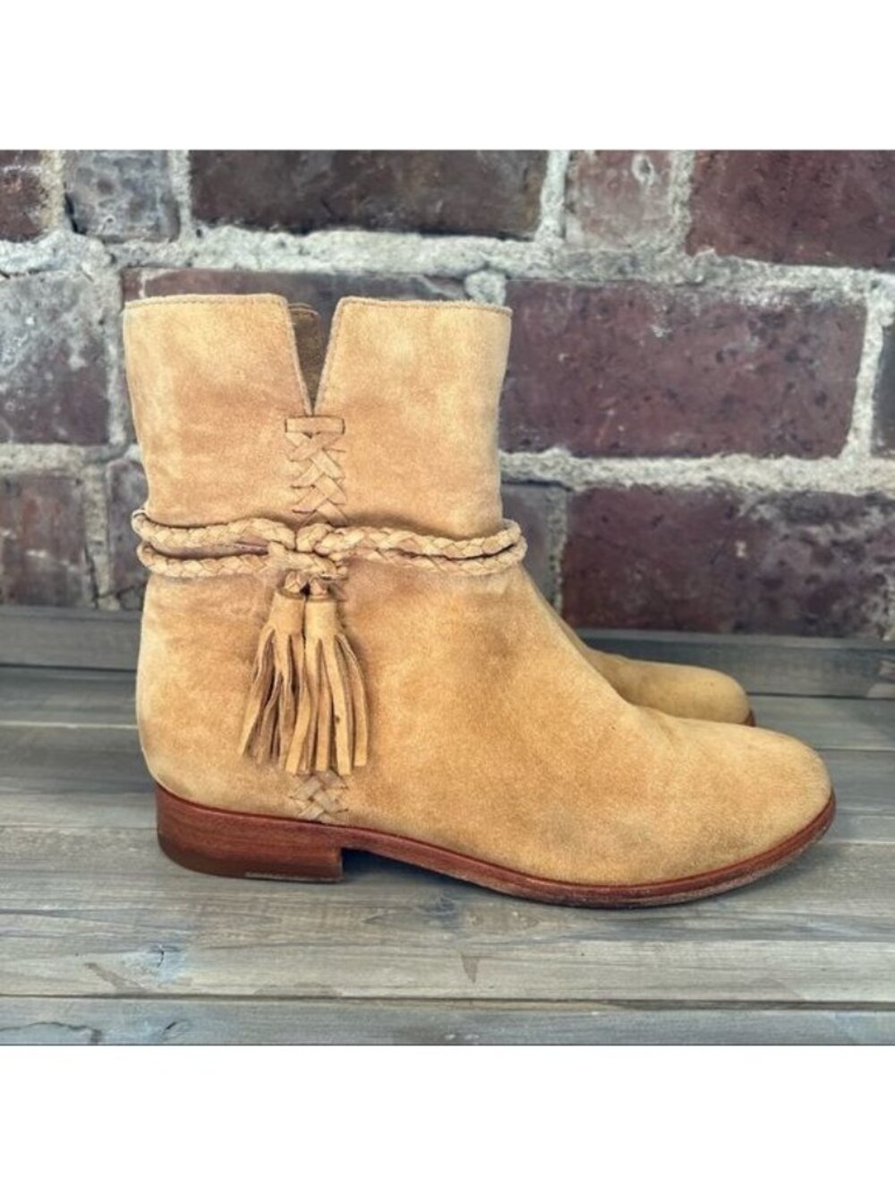 Frye Tina Camel Suede Whipstitch Tassel Ankle Boots Sz 6